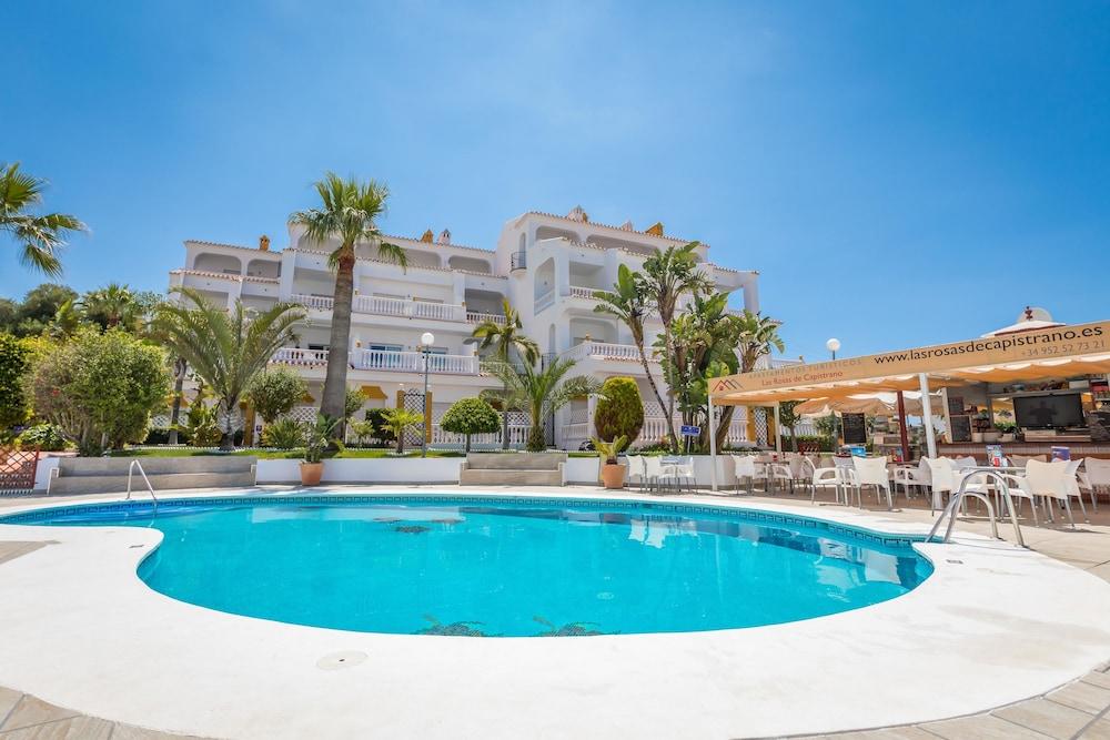 Apartamentos Las Rosas De Capistrano Nerja Exterior foto