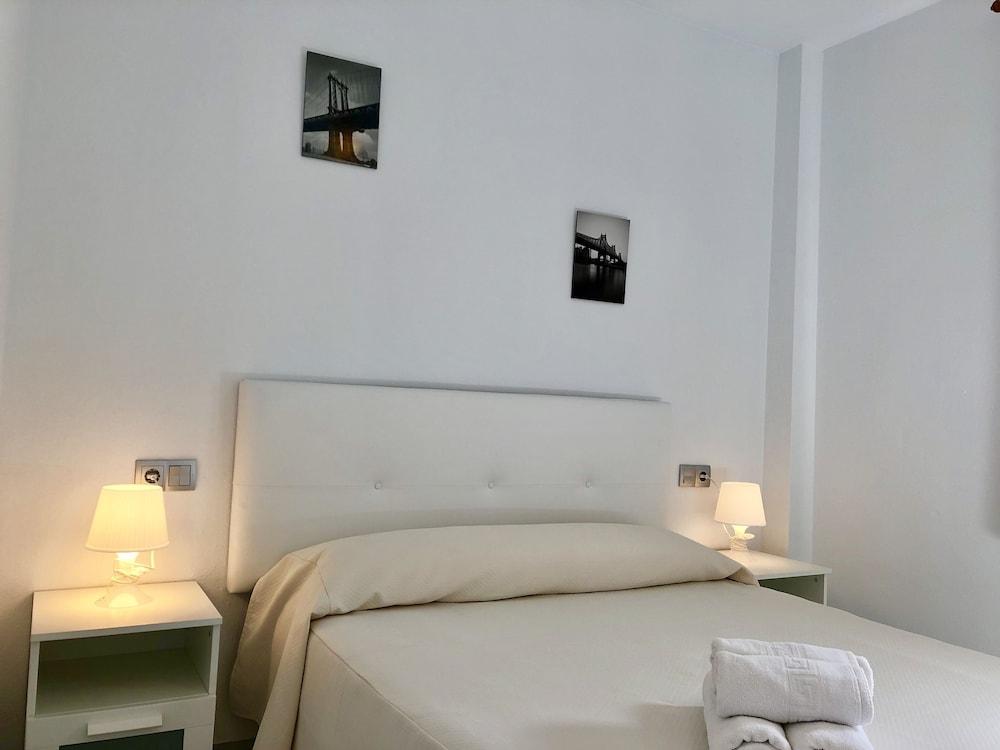 Apartamentos Las Rosas De Capistrano Nerja Exterior foto