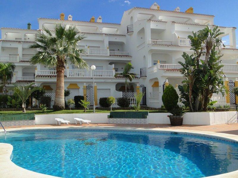Apartamentos Las Rosas De Capistrano Nerja Exterior foto